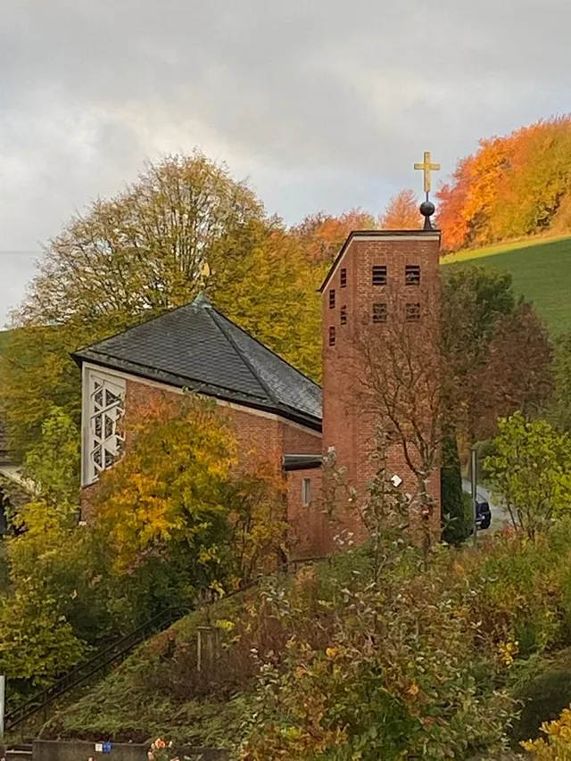 Außenaufnahme Kirche Benkhausen
