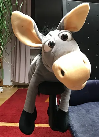Eselhandpuppe
